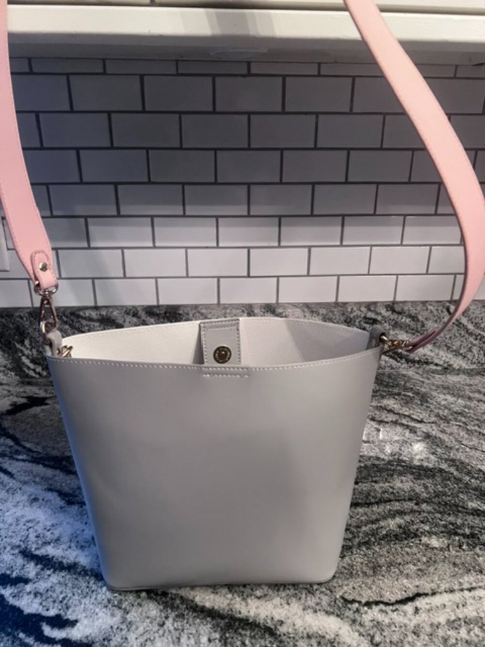 Summer & Rose Gray Vegan Leather Bucket Bag with Pink Crossbody Strap NWOT